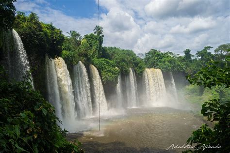 Der Ezeagu-Wasserfall: Ein mystisches Juwel der Natur in den Hügeln Nigerias!