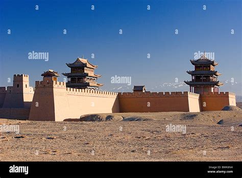 Die Jiayu-Pass - Historische Festung und Tor zur Seide!